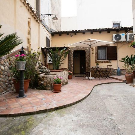 Villa Casa Giorgia à Augusta Extérieur photo