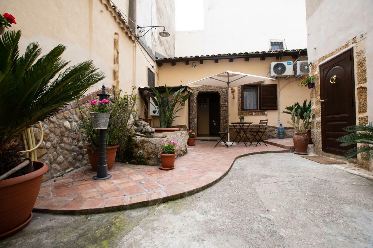 Villa Casa Giorgia à Augusta Extérieur photo